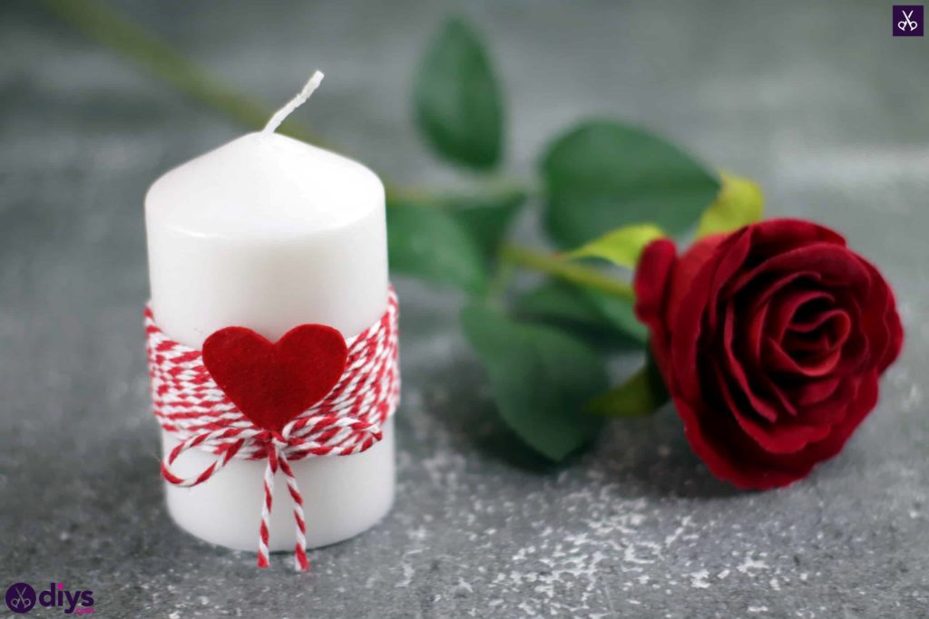 Diy valentine’s candle craft